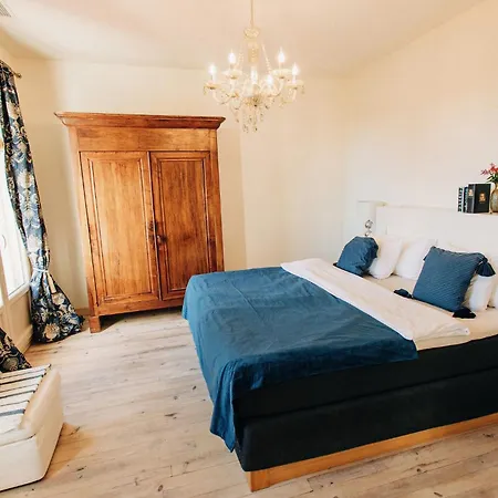 5 Bed - Sleeps 10 - Pets - Pool - Parking Vila Saint-Jean-Pla-de-Corts
